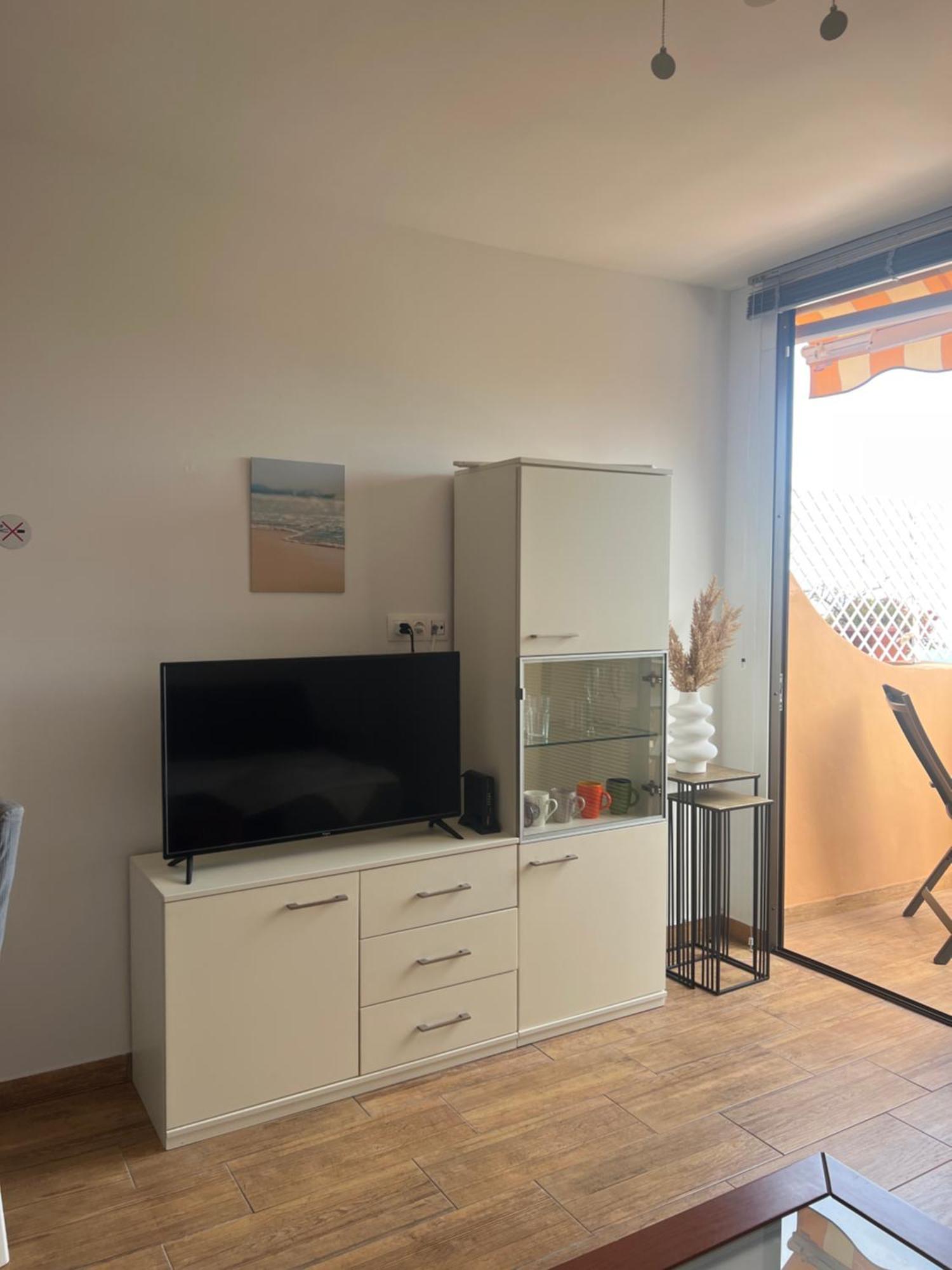 Ocean View Apartment *